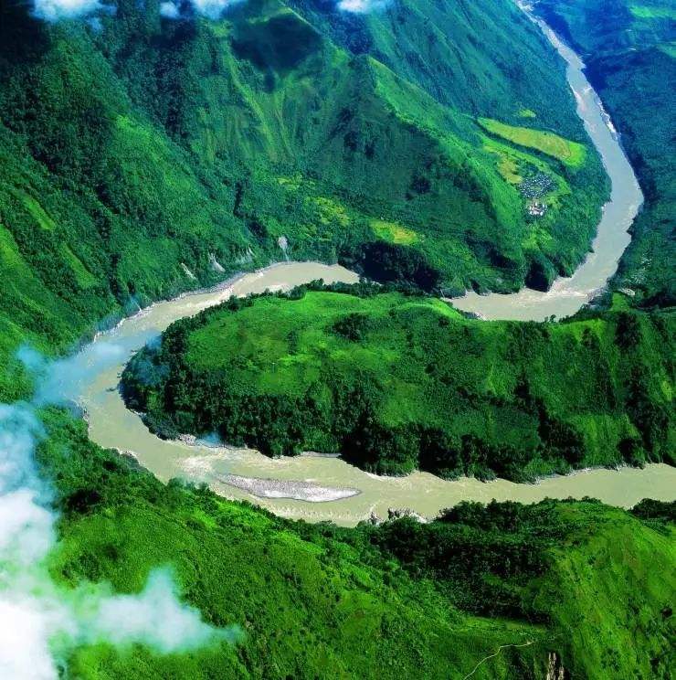 世界上海拔最高的大河，位于西藏，是中国钳制印度最重要的武器之一_雅鲁藏布江技点网